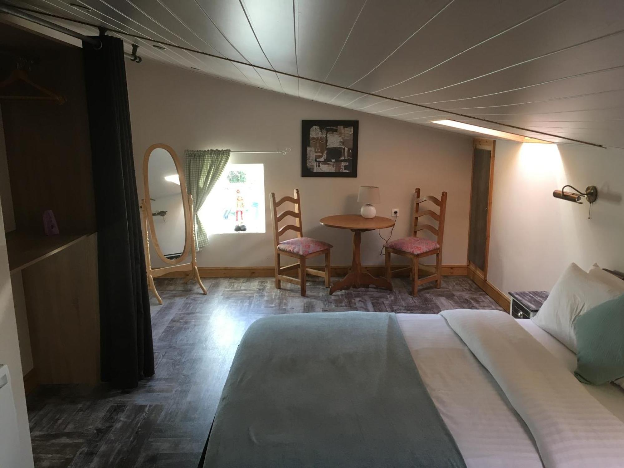 Savigny-le-Vieux Le Bois Gautierヴィラ 部屋 写真